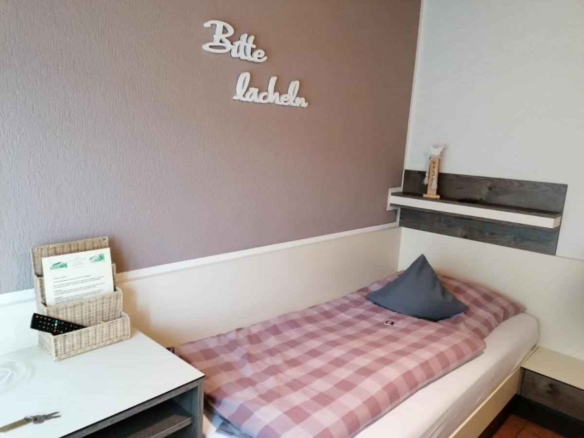Hotel Haus Hildegard Niederkruechten Bagian luar foto