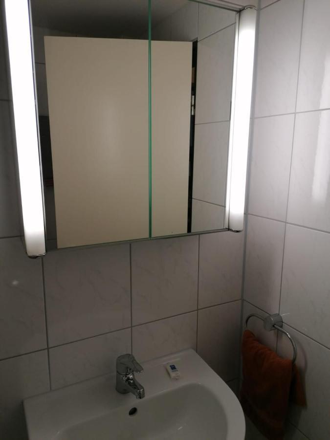 Hotel Haus Hildegard Niederkruechten Bagian luar foto