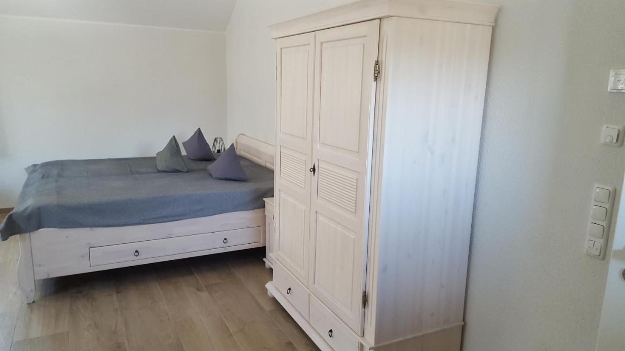 Hotel Haus Hildegard Niederkruechten Bagian luar foto
