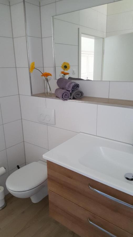 Hotel Haus Hildegard Niederkruechten Bagian luar foto